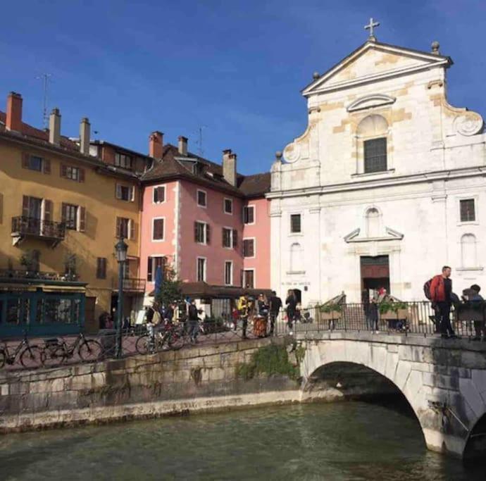 Apartmán Le Roseau - En Plein Coeur Historique Annecy Exteriér fotografie